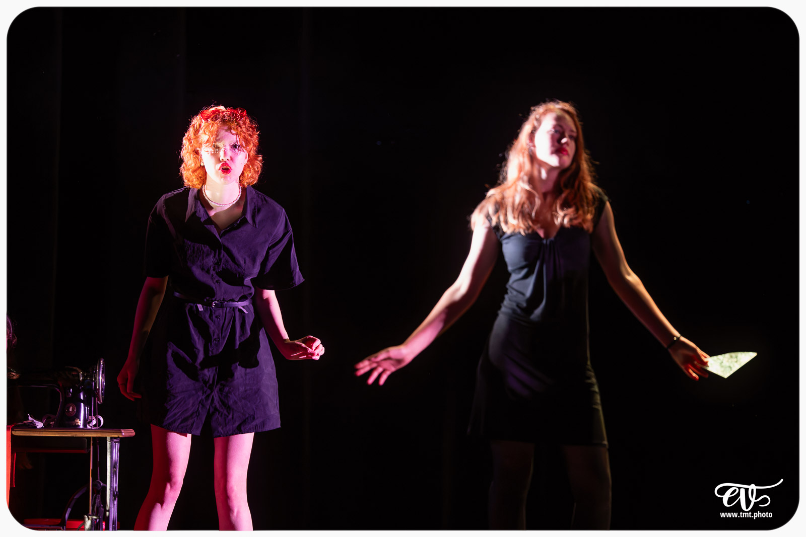 BLANCHE-NEIGE FOUTUE FORET